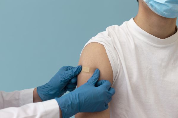 การฉีดวัคซีนโควิด-19 
